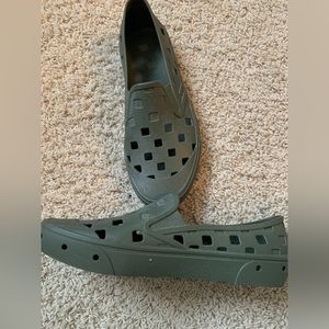 Vans TRK slip on shoe